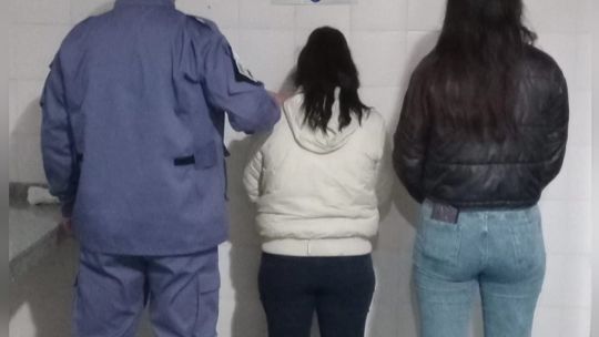 Una mujer disfrazada de enfermera quiso robar un bebé en Chaco y fue detenida