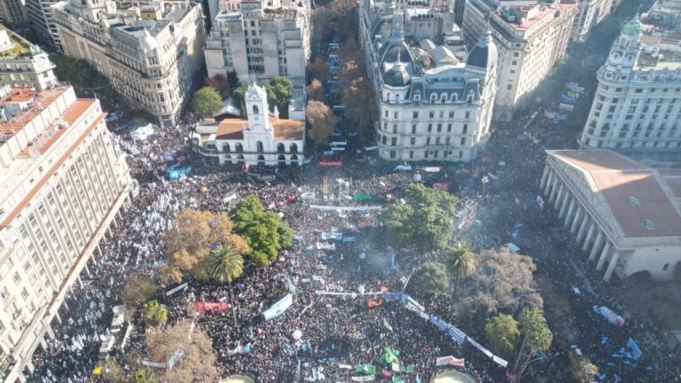 Pensando en el 2027, Cristina Kirchner lanzó una invitación para unificar el PJ