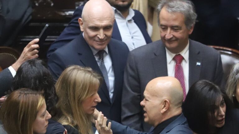 Así fue el cara a cara de Florencia Carignano con José Luis Espert en Diputados: «Cagón»