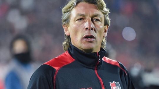 Gabriel Heinze vuelve al ruedo: será parte de un importante equipo de la Premier League