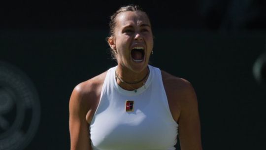 Sabalenka sufrió pero reaccionó a tiempo y avanzó a las semifinales de Wimbledon